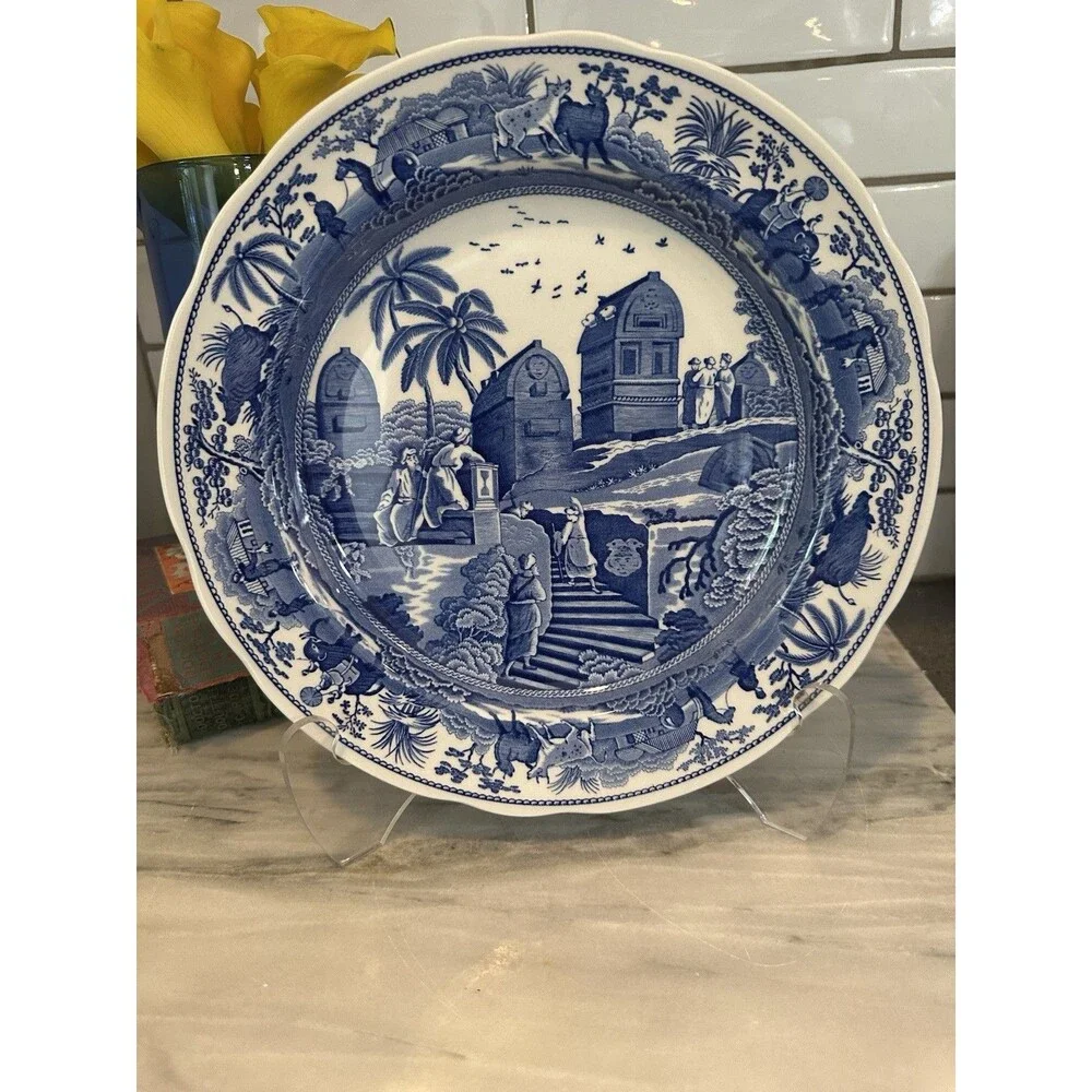 Spode Blue Room Collection Traditions Series ‘Caramanian’ Plate, 10.5” Pristine